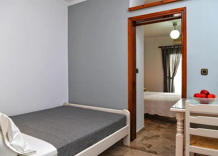 Fotopoulos * קסירופיגאדו